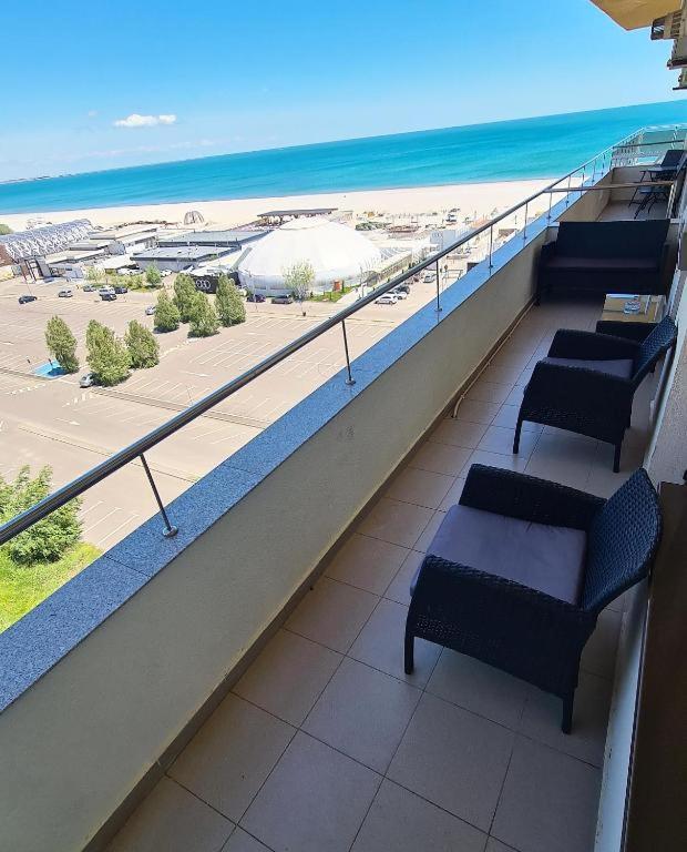 Seaview Cancun Apartments Summerland Mamaia Kültér fotó