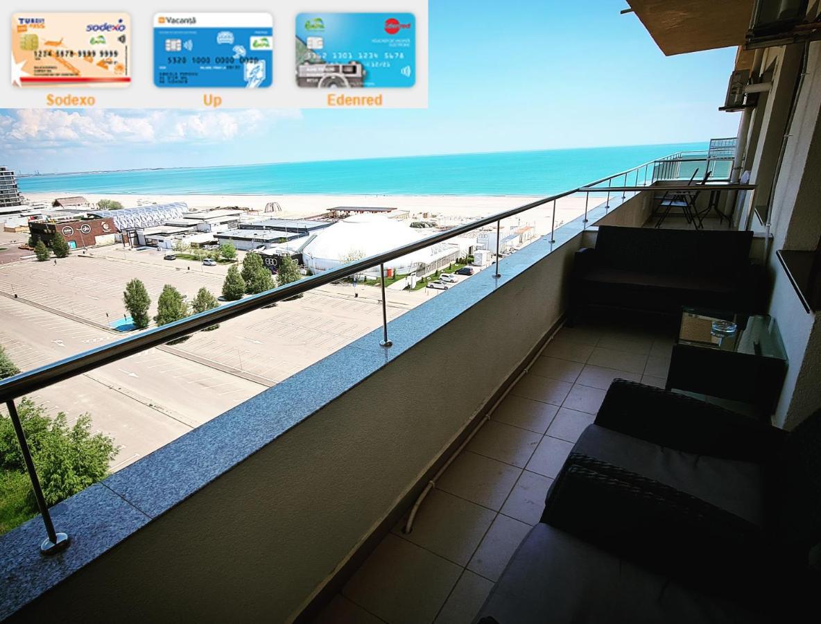 Seaview Cancun Apartments Summerland Mamaia Kültér fotó