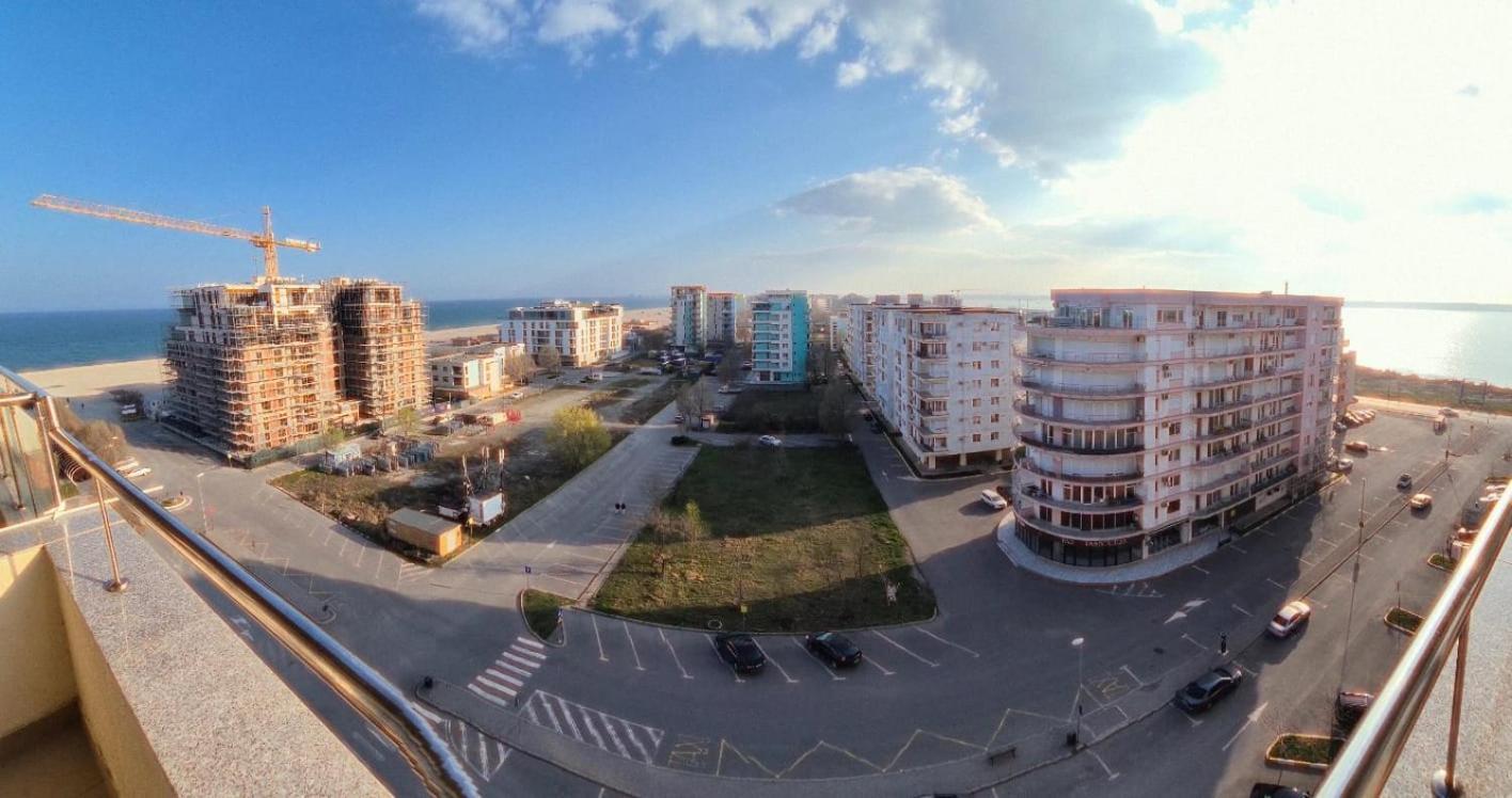 Seaview Cancun Apartments Summerland Mamaia Kültér fotó
