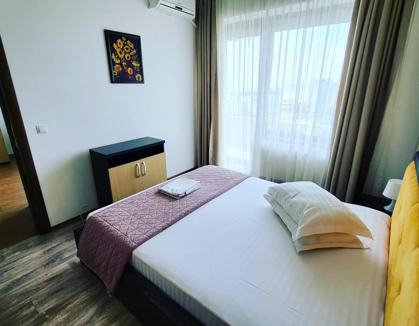 Seaview Cancun Apartments Summerland Mamaia Kültér fotó
