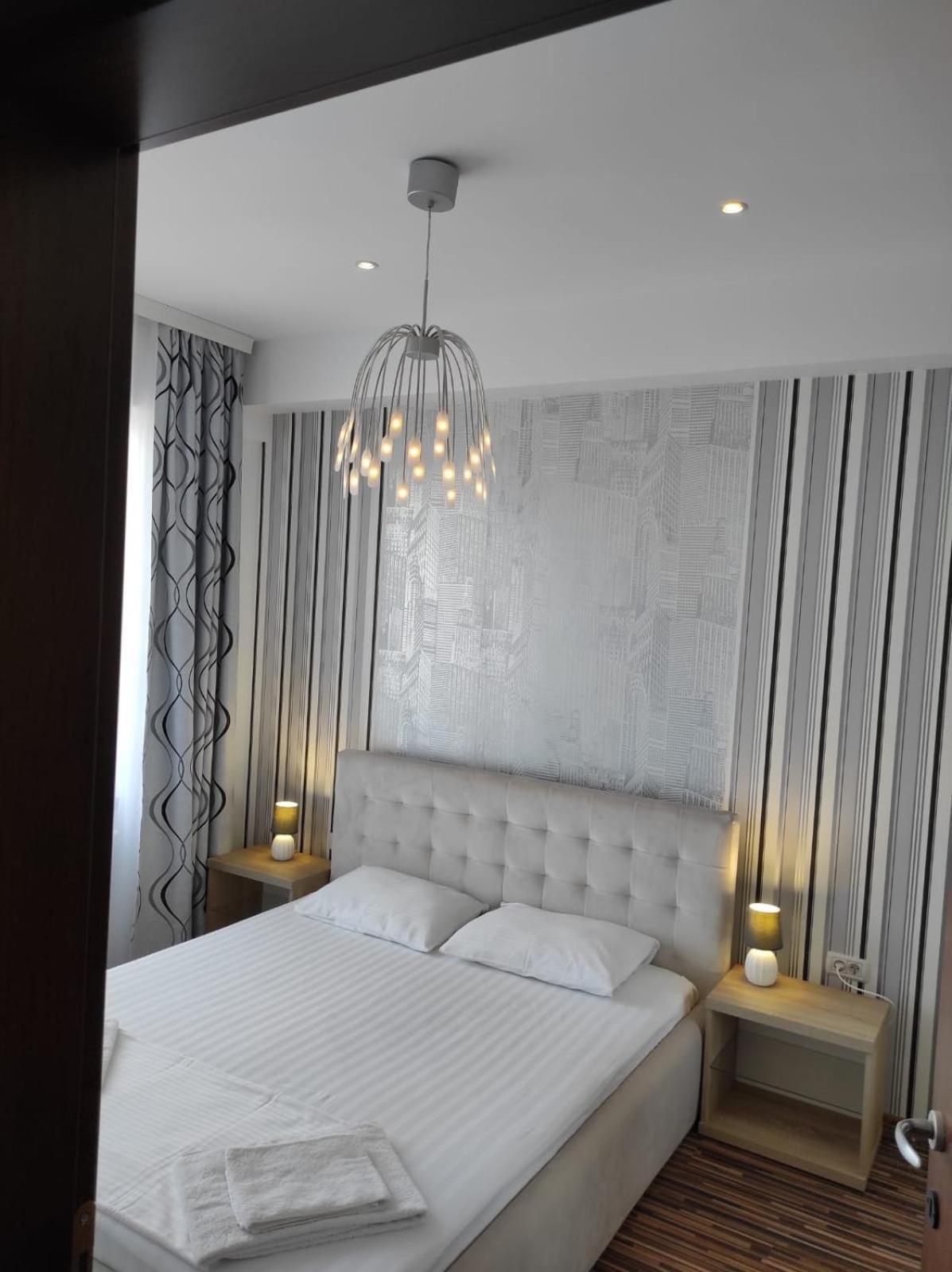 Seaview Cancun Apartments Summerland Mamaia Kültér fotó